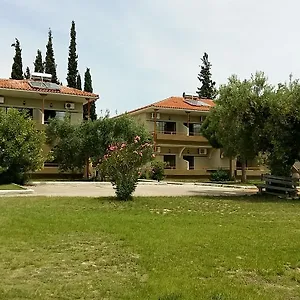 Sithonia Village Hotel